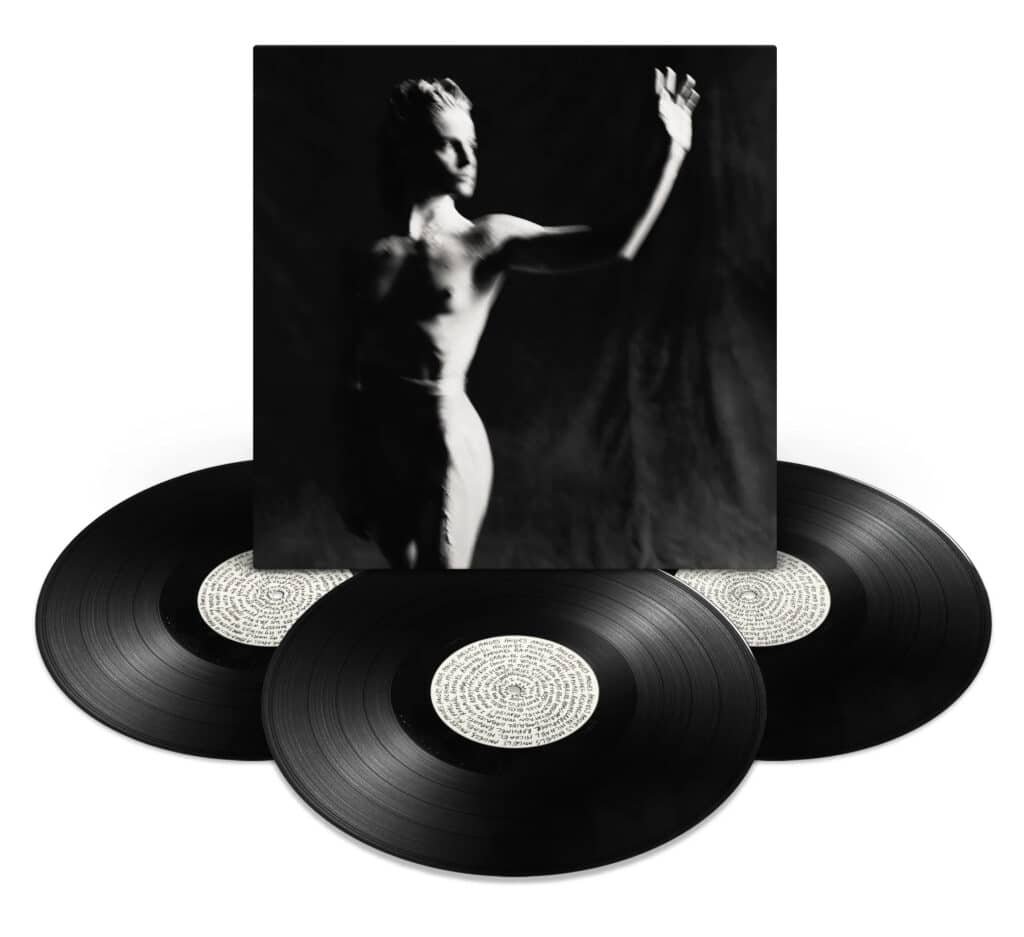 Christine and the Queens- PARANOÏA, ANGELS, TRUE LOVE (3 LP) - Revin ...